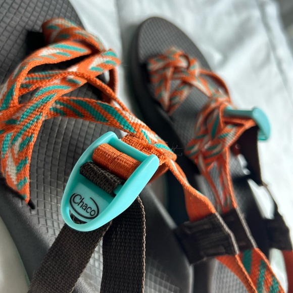 Chacos - Picture 1 of 5